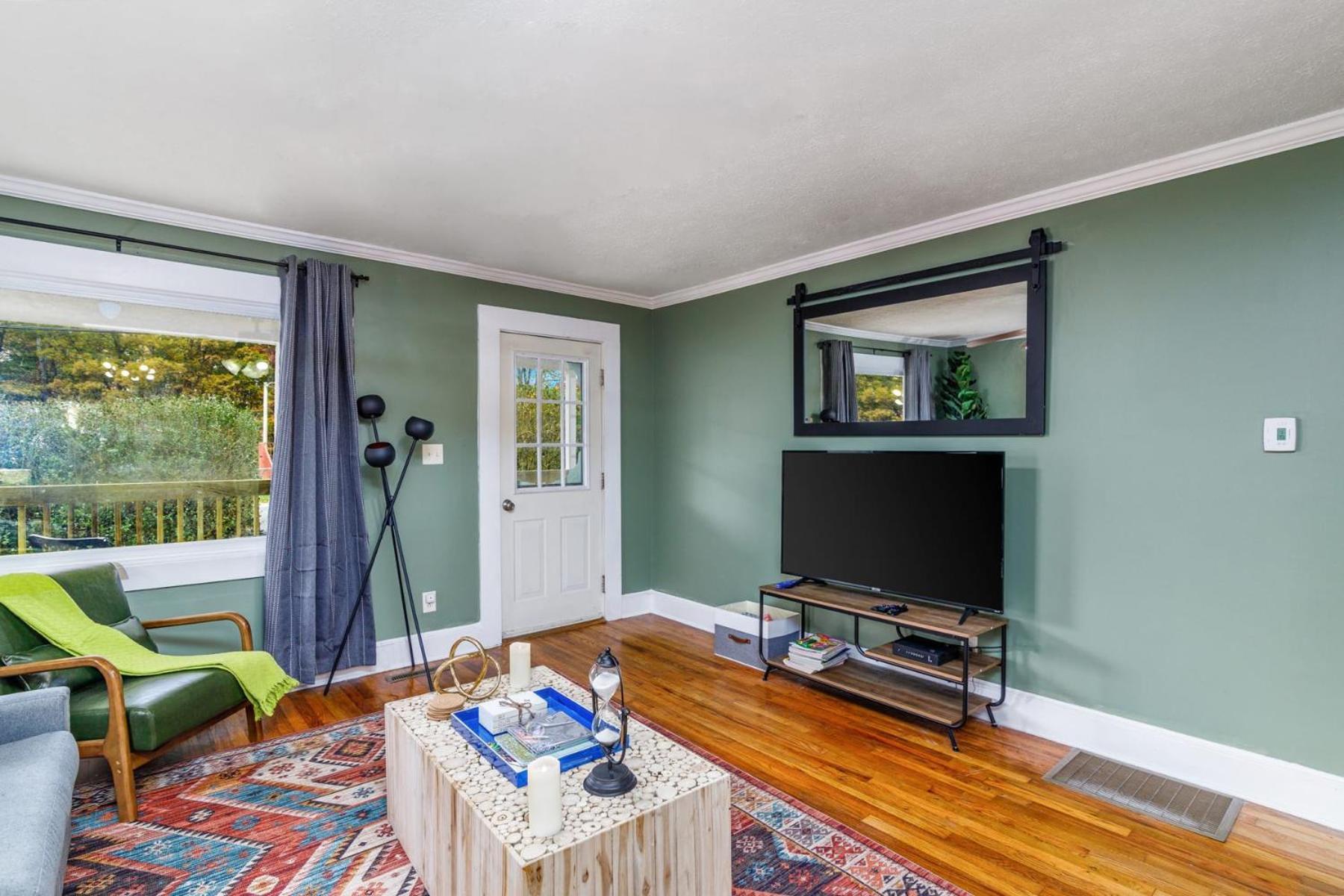 New River Gorge Cottage W Hot Tub, Fire Pit, Grill Oak Hill Exterior foto